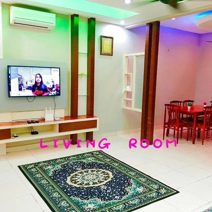 Muslim Suite Home @ Airport Bayan Lepas Penang Holiday home